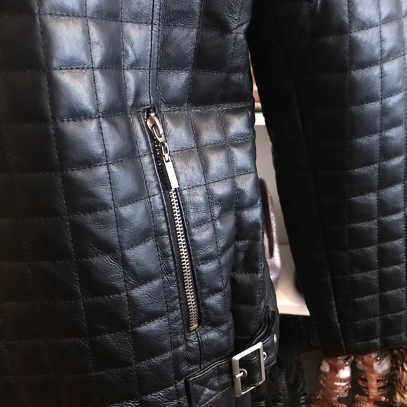 Pamela McCoy Collection Black Leather Jacket - Picture 7 of 8